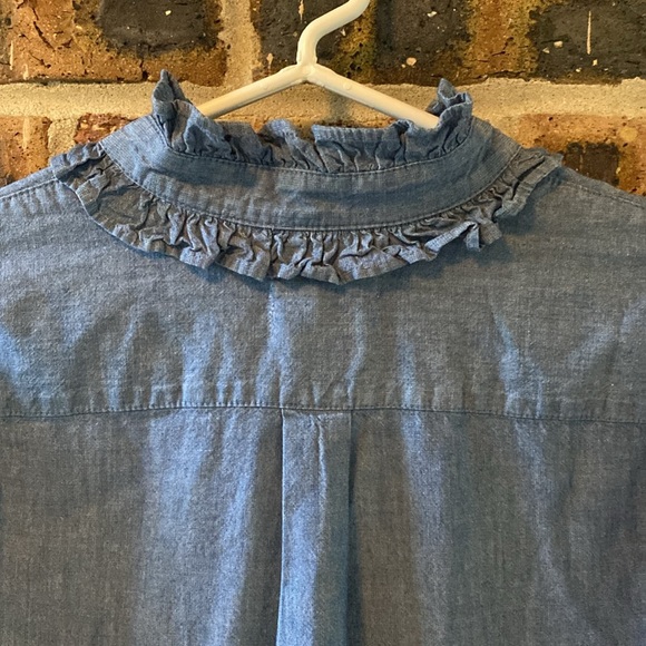 NWOT J.Crew Classic reimagined 100% cotton ruffled collar chambray button up top - Picture 6 of 8